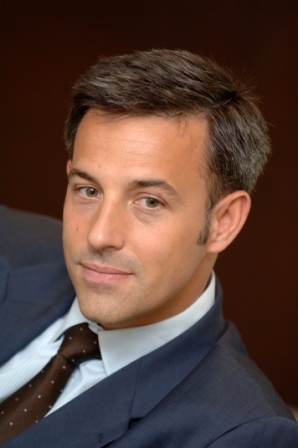 My name is Stephane